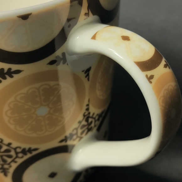 ROYAL CLASSIC MUG⭐ - Picture 7 of 8